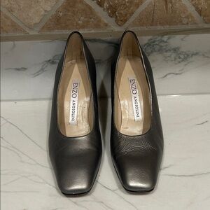 Enzo Angiolini Women's Metallic Gray Heels